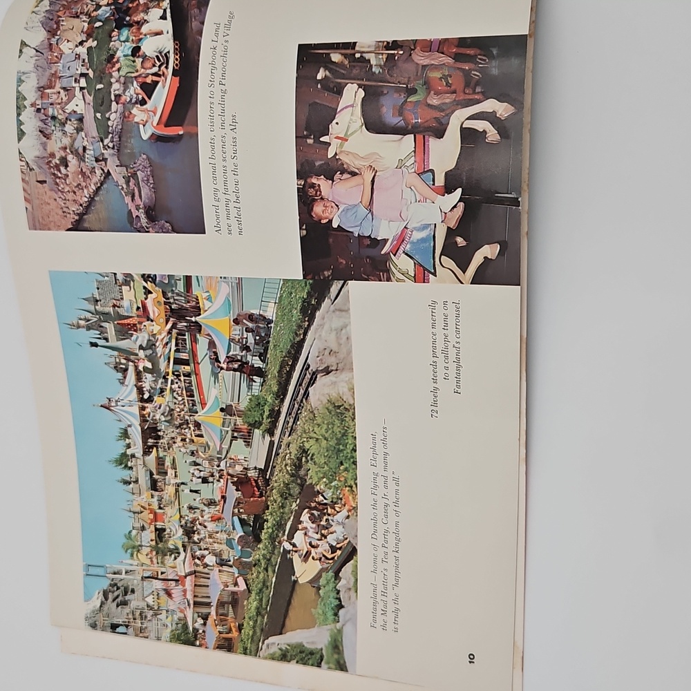 Vintage Walt Disney's Guide to Disneyland Booklet Collectible - Picture 5 of 10
